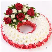  Classic Red Wreath