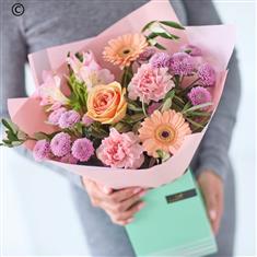 Petite Pastel Gift Box