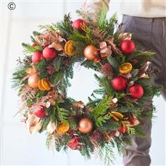 A Extra Large Christmas Classic Wreath